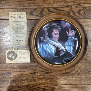 Elvis Presley Moody Blues Collectors Plate with Frame and Certificate
